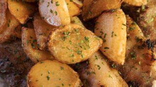 Şef sırrını paylaştı! Çıtır çıtır patates kızartması yağda değil yumurta akında gizli