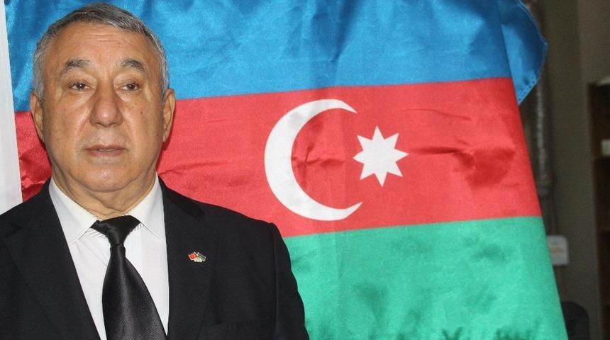 Serdar &Uuml;nsal, &ldquo;Ermeniler yine kalleşlik yaparak &ccedil;ıktıkları evleri yakıyor&rdquo;