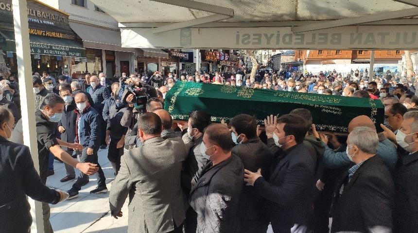 Ahmet Kekeç son yolculuğuna uğurlandı