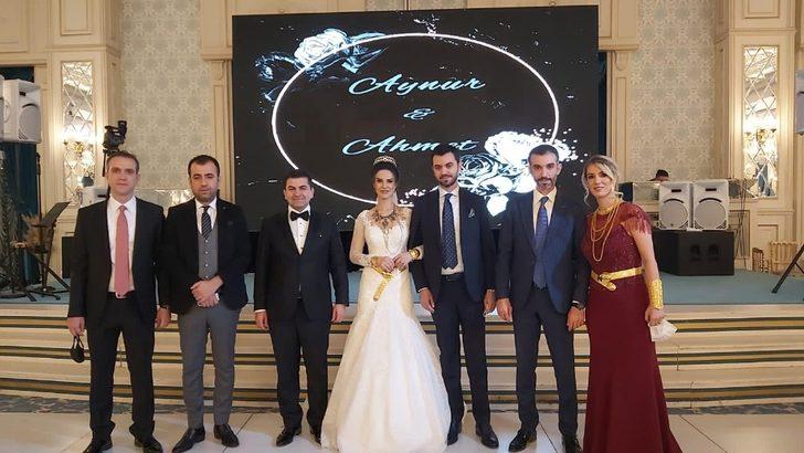 Vali yardımcısı aşiret liderine damat oldu G4