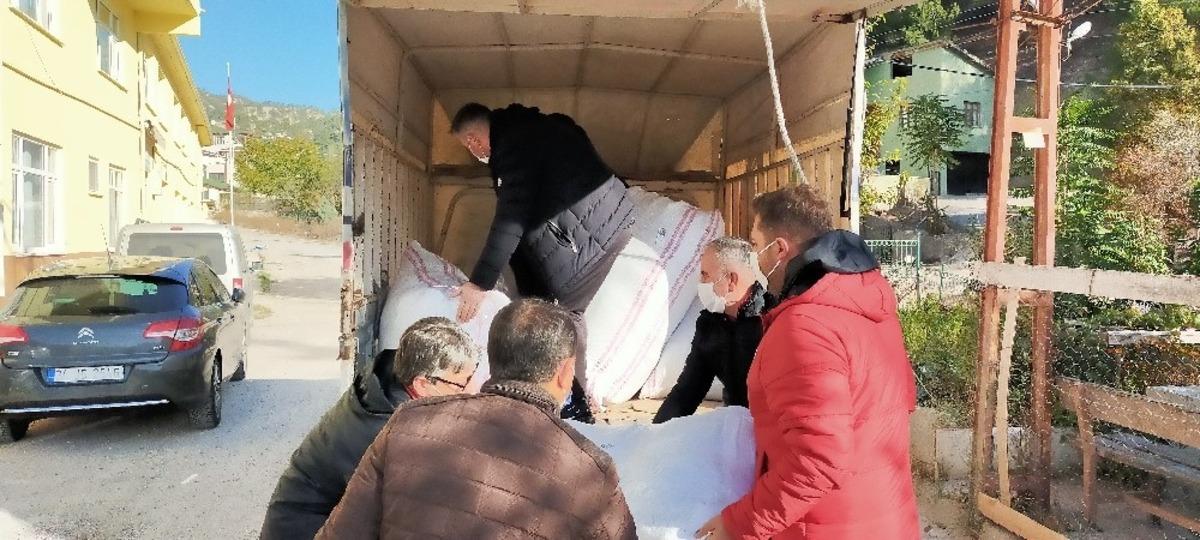 &Ccedil;ocuklar &uuml;ş&uuml;mesin diye yola &ccedil;ıktılar