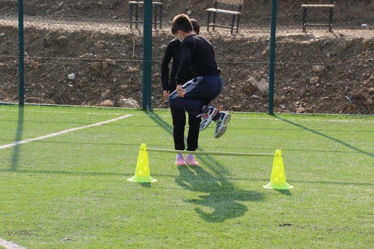 Akşehirli yönetmenden halter belgeseli G3