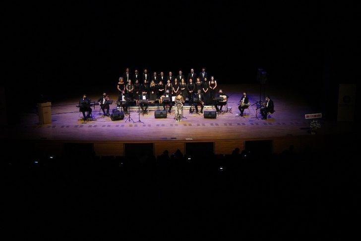 ’Diyarbekir Elleri’ dinleyiciyle buluştu G3