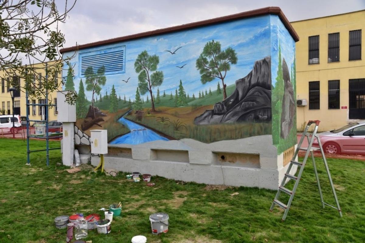 Trafolar b&uuml;y&uuml;kşehirle estetik g&ouml;r&uuml;n&uuml;me kavuşuyor