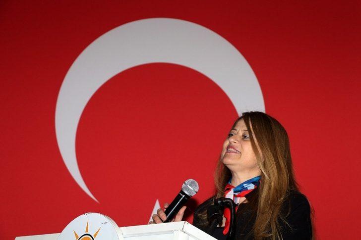 AK Parti’li kadınların yeni başkanı Zeybek G3