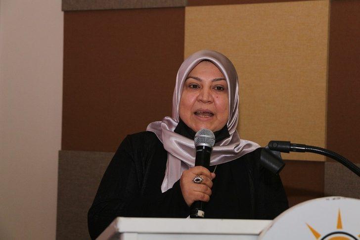 AK Parti’li kadınların yeni başkanı Zeybek G4