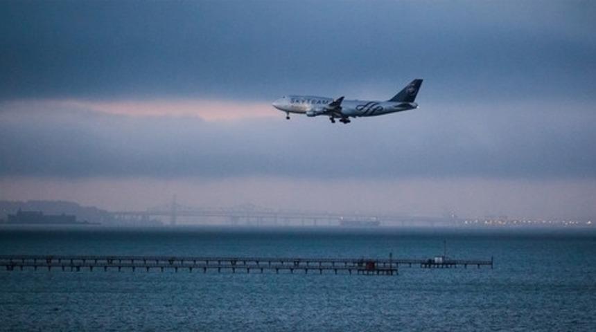Jet Lag Nasıl Ge&ccedil;er? 15 Yararlı T&uuml;yoyla Etkisini Minimuma İndirin!