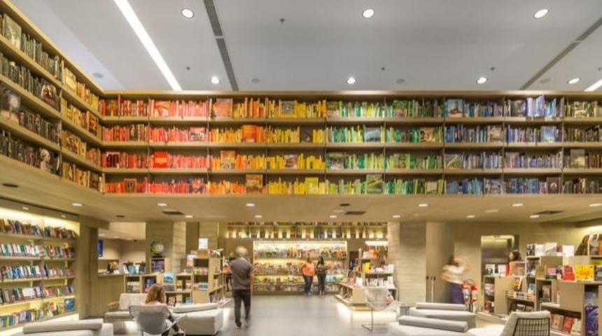 D&uuml;nya &Uuml;zerindeki En Sıradışı 11 Kitap&ccedil;ı D&uuml;kkanı Kitapseverleri &Ccedil;ıldırtacak