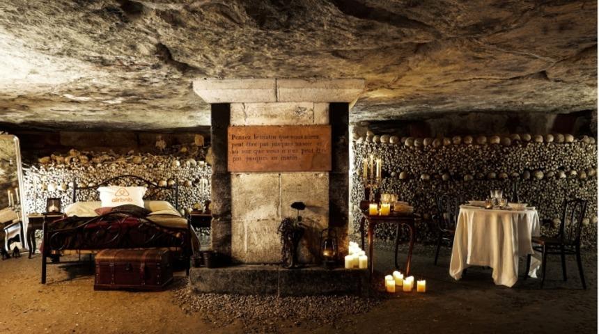 Paris'in Yeraltı Mezarlarında Bir Gece Ge&ccedil;irebilecek Kadar Cesur Musunuz?