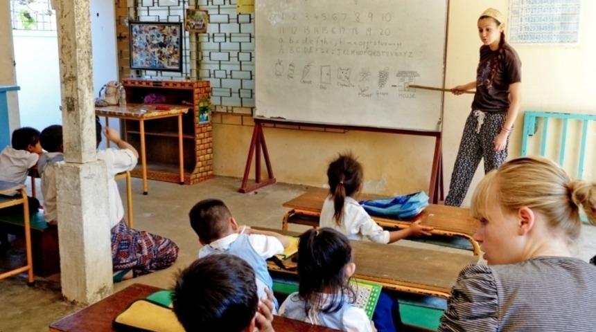 D&uuml;nyayı Gezmenin Bir Başka Yolu: G&uuml;neydoğu Asya&rsquo;da G&ouml;n&uuml;ll&uuml;l&uuml;k