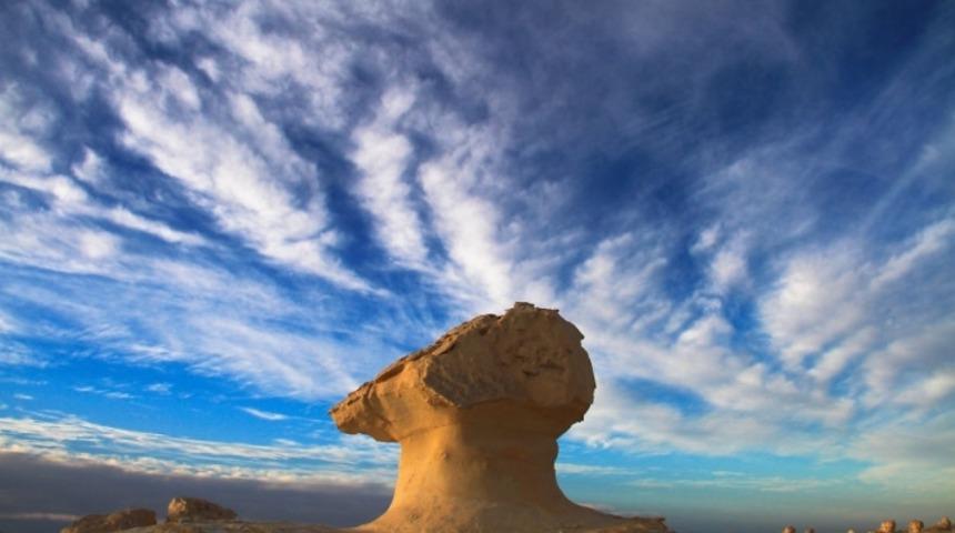 Fotoğraf&ccedil;ının Mısır Gezisinde Hayran Kaldığı Beyaz &Ccedil;&ouml;l'de &Ccedil;ektiği Fotoğrafları