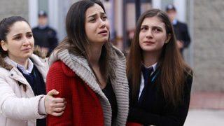 Kırgın Çiçekler son bölüm izle : 86. Bölümde kalpler kırılıyor