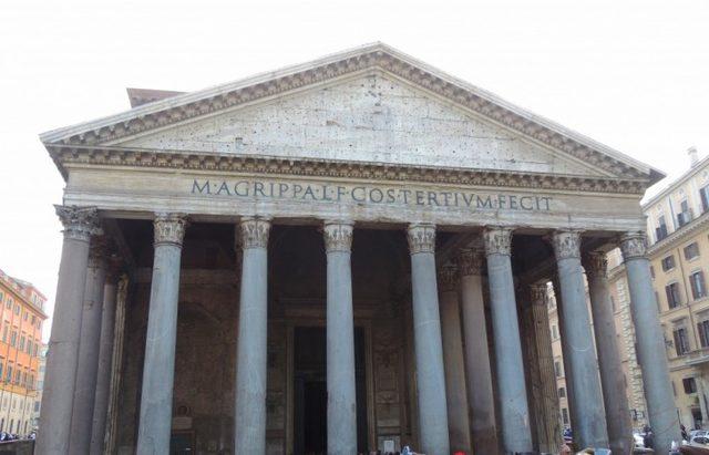 Sokakları Dondurma Külahı Kokan Şehir Roma 7