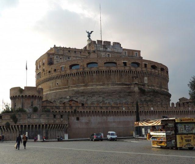 Sokakları Dondurma Külahı Kokan Şehir Roma 14