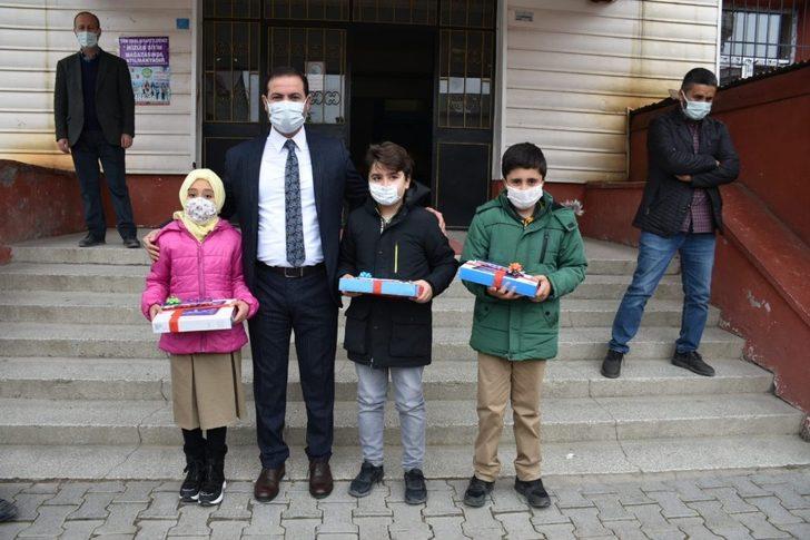 Başkan Geylani’den genç hafızlara ziyaret G3