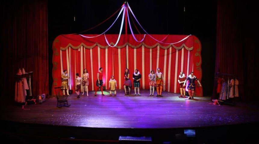 Tiyatro salonları kapanıyor... İBB'den son dakika açıklaması geldi! Şehir Tiyatroları ne zaman kapanıyor? İBB kapanan yerler listesi!