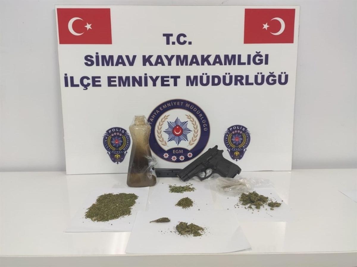 Simav&rsquo;da uyuşturucu operasyonu