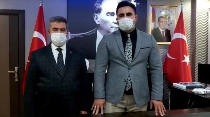 Korona vakalarının arttığı ilçede kaymakam ve belediye başkanından videolu mesaj