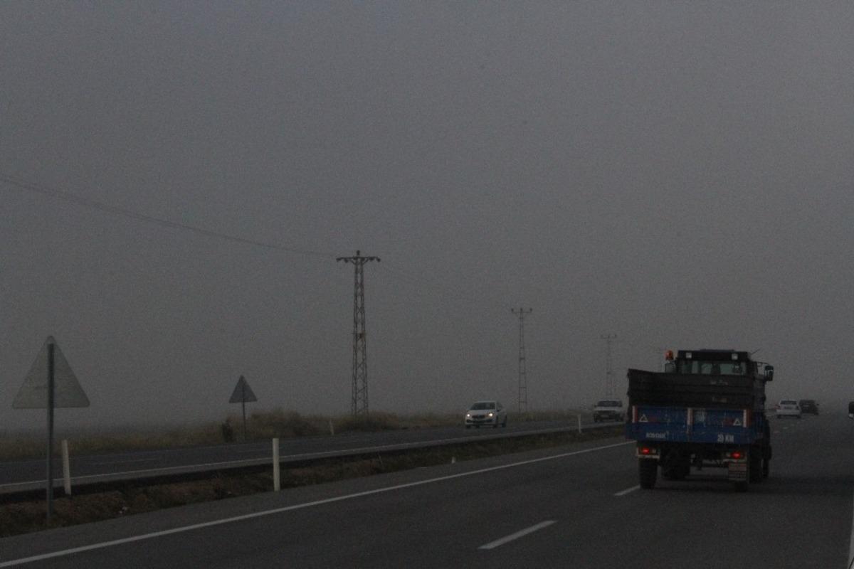 Eskişehir&rsquo;de yoğun sis etkili oldu