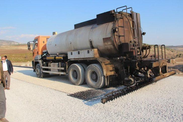 Nurdağı- Musabeyli- Kilis Karayolu’na asfalt dökülüyor G2