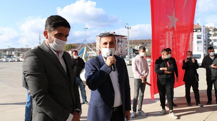 Sarıcaoğlu: &ldquo;İş adamlarının destek&ccedil;isiyiz&rdquo;