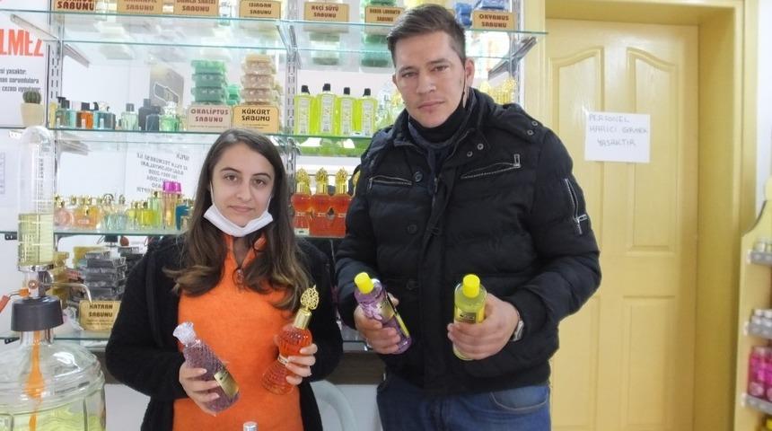 Burhaniyeli genç, dededen kolonyacı