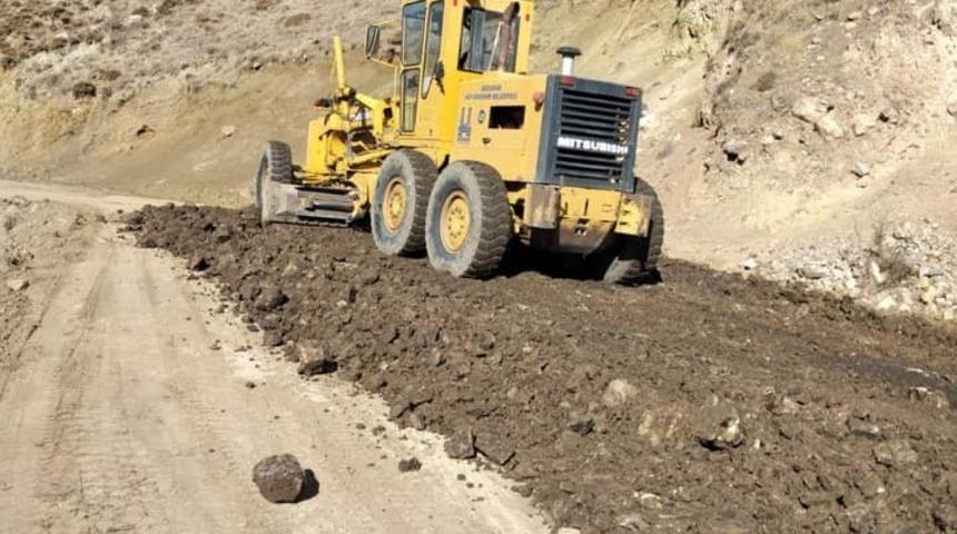 Şenkaya Belediyesi mahalle &ccedil;alışmalarına devam ediyor