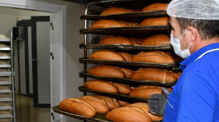 En ucuz ekmek burada! 400 gramı 1 liradan satılıyor
