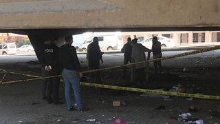 İzmir'de korkunç olay! Viyadüğün altında yanmış ceset bulundu