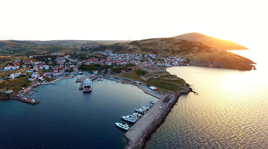 Bozcaada'da yeni koronavir&uuml;s &ouml;nlemi! İl&ccedil;eye yalnızca HES kodu ile girilebilecek