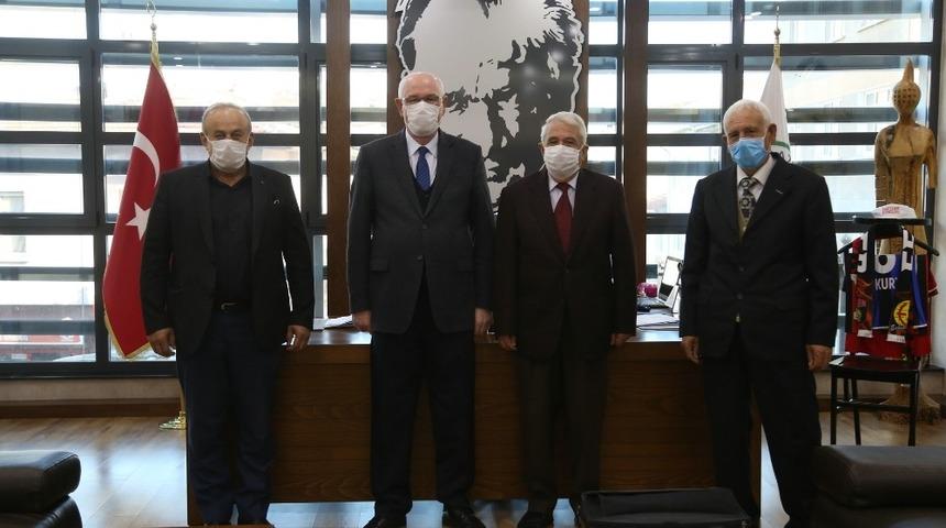 Doğançayırlılar Başkan Kurt’u ziyaret etti