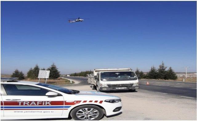 Jandarmadan helikopter destekli trafik denetimi