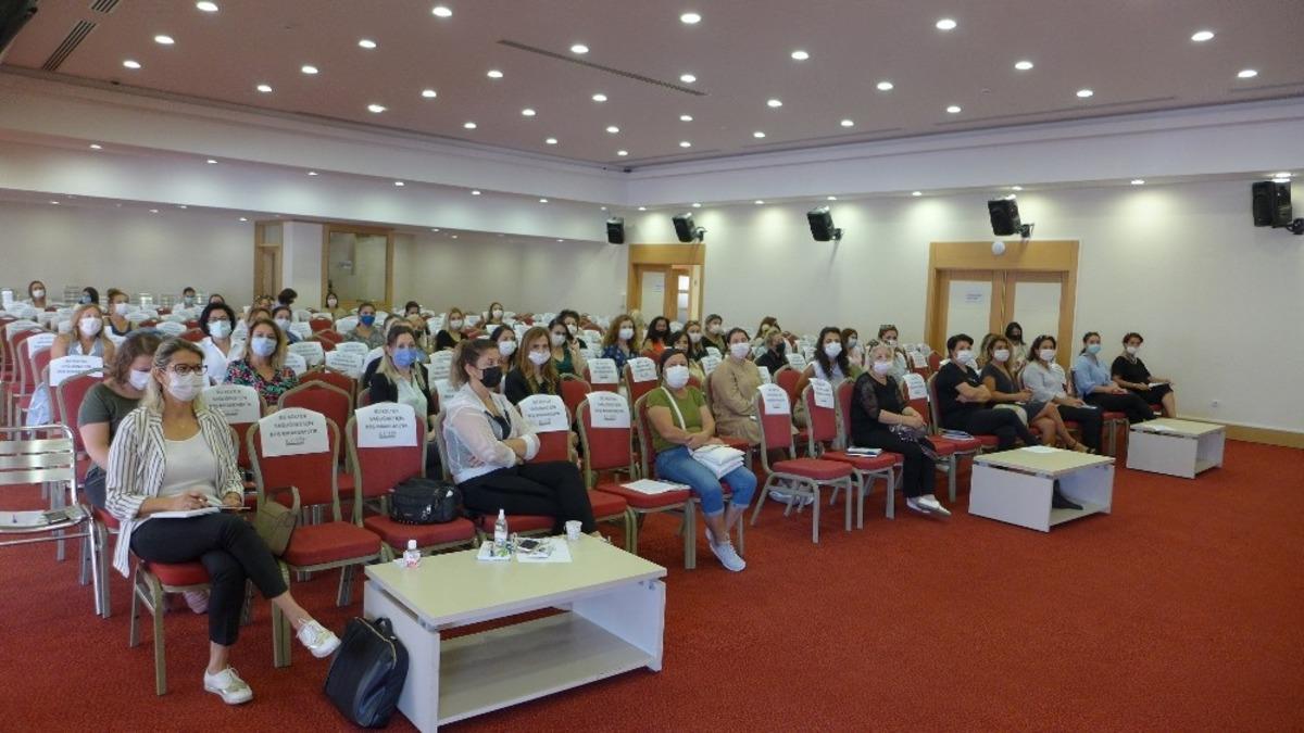 Kuşadası&rsquo;nda d&uuml;zenlenen Kadın Girişimci Y&ouml;netici Okulu tamamlandı