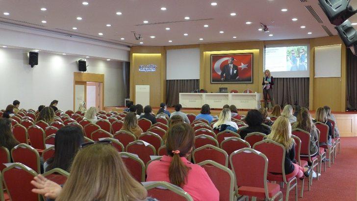 Kuşadası’nda düzenlenen Kadın Girişimci Yönetici Okulu tamamlandı G3