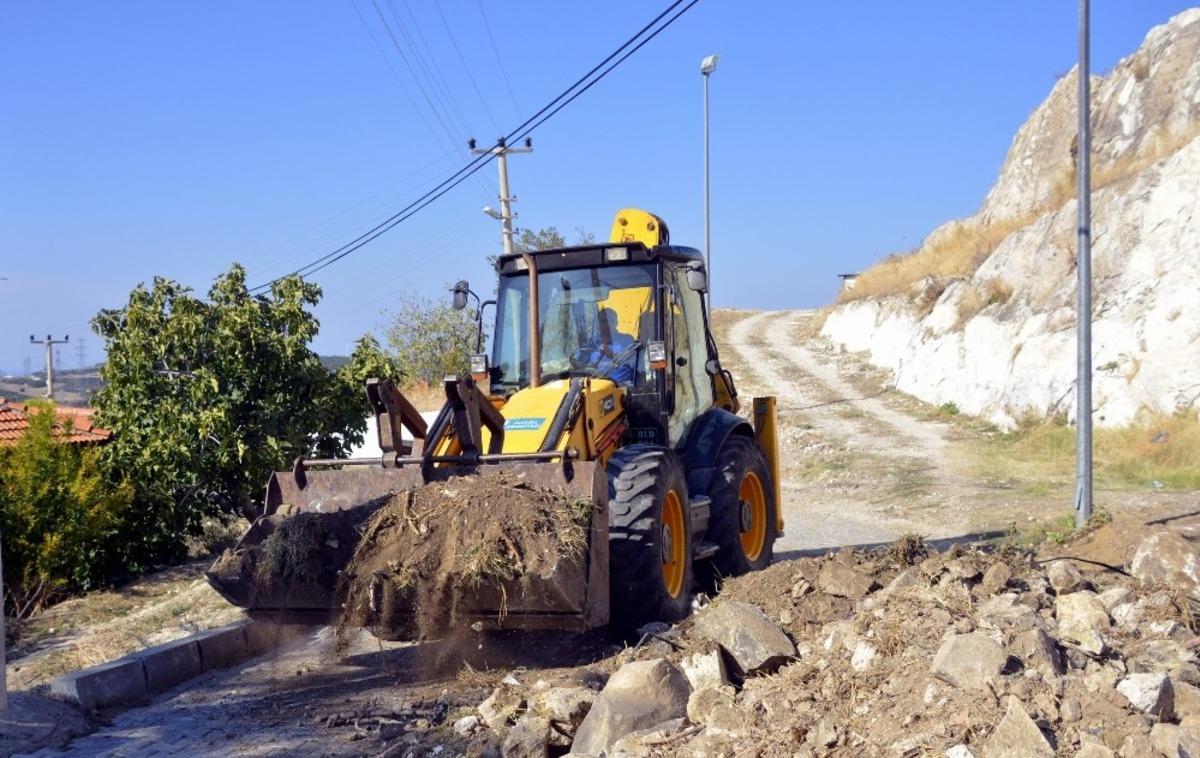Aliağa&rsquo;daki Samurlu Mahallesi&rsquo;nin sorunları &ccedil;&ouml;z&uuml;me kavuşuyor