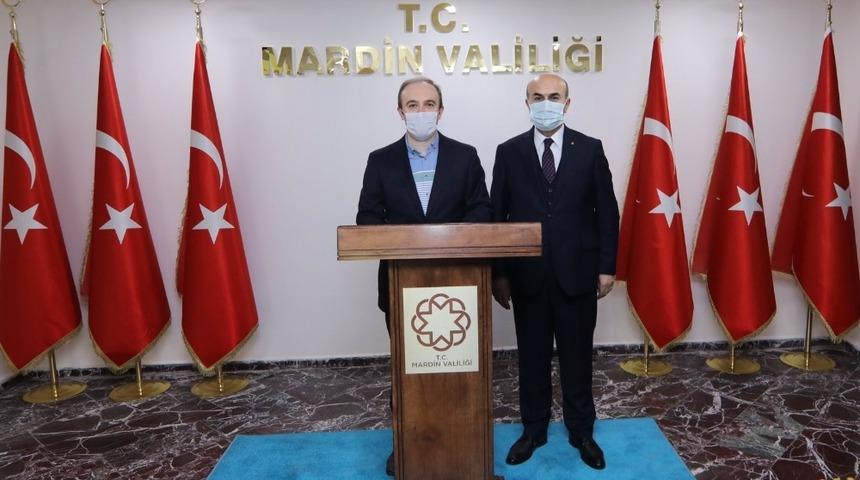 Bayburt Valisi Epcim, Mardin Valisi Demirtaş ile bir araya geldi