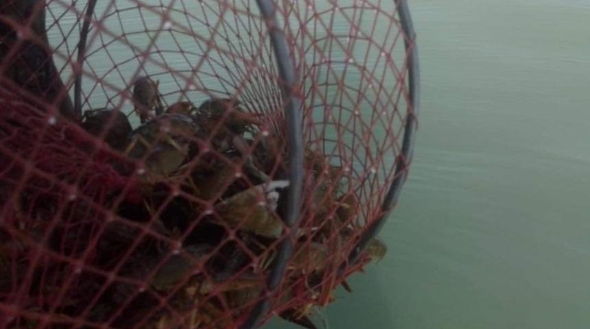 Eğirdir G&ouml;l&uuml;&rsquo;nde ka&ccedil;ak kerevit avına ge&ccedil;it verilmiyor