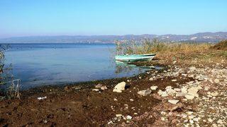 Sapanca Gölü'nde su seviyesi gitgide düşüyor