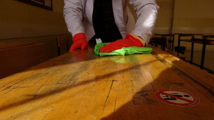 (Özel) Muş’taki okullar “Mobil Temizlik Ekibiyle” temizleniyor G3