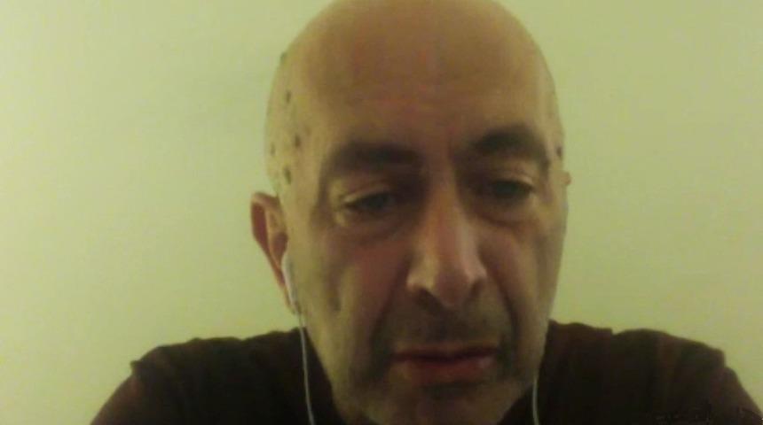 Nil&uuml;fer&rsquo;de Barış Pirhasan ile şiir &uuml;zerine