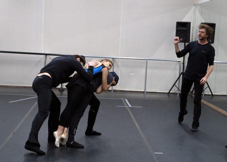 Balet ve koreograf Tan Sağtürk: "Sanat öyle bir şey ki savaşta bile devam ediyor" G1