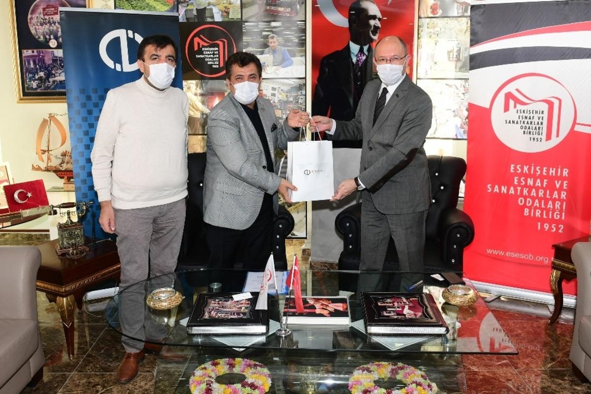 Anadolu &Uuml;niversitesi ile Esnaf ve Sanatk&acirc;rlar Odaları Birliği arasında iş birliği protokol&uuml; imzalandı