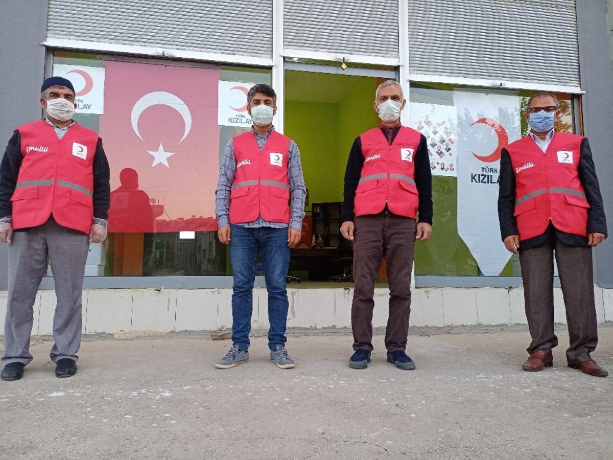 Kızılay&rsquo;dan ihtiya&ccedil; sahibi ailelere yardım