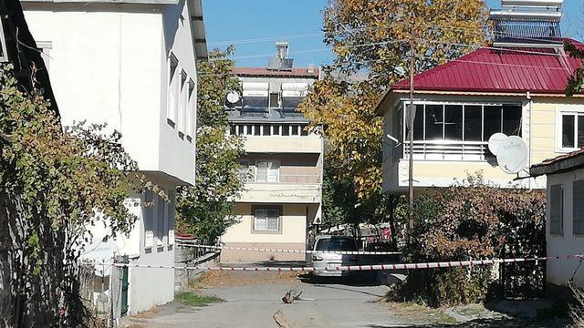 Erkenek Mahallesi’nde yaklaşık 100 kişi karantinaya alındı