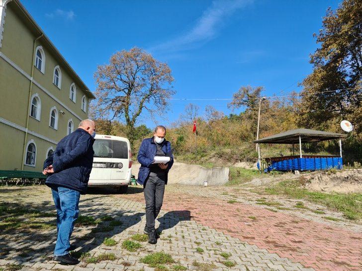 Uygulama esnasında durdurulan kamyonete Roma dönemine ait mezar Steli ele geçirildi G1