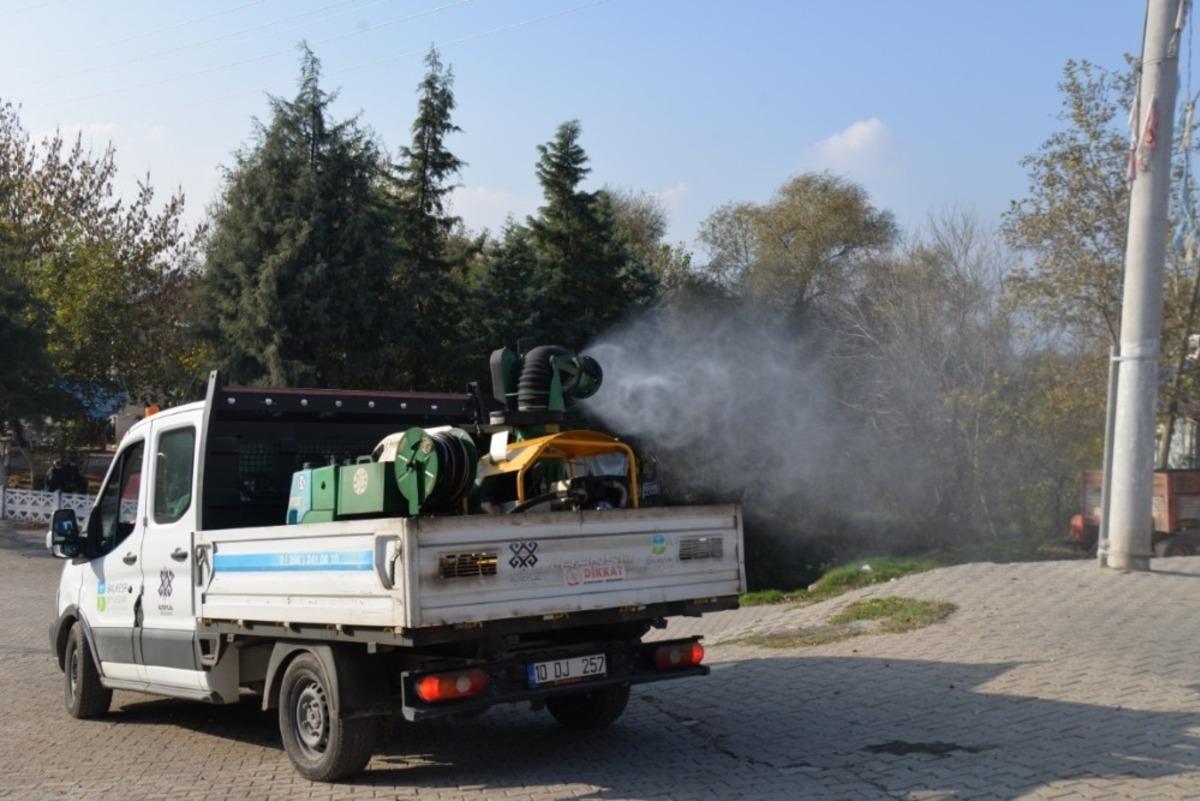 Altıeyl&uuml;l Belediyesi Covıd-19 ile m&uuml;cadeleye devam ediyor