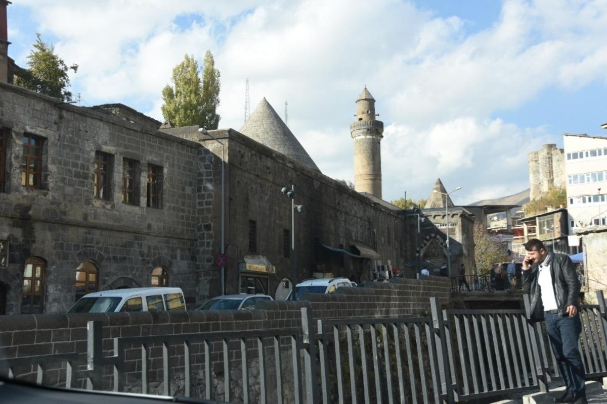 Bitlis&rsquo;te &lsquo;Dere &Uuml;st&uuml;&rsquo; projesi &ccedil;alışmaları