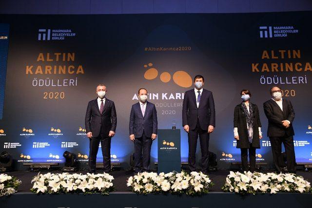 Kadıköy Belediyesi’nin ‘Sinematek’ ve ‘Anlat Kadıköy’ projelerine Altın Karınca Ödülü