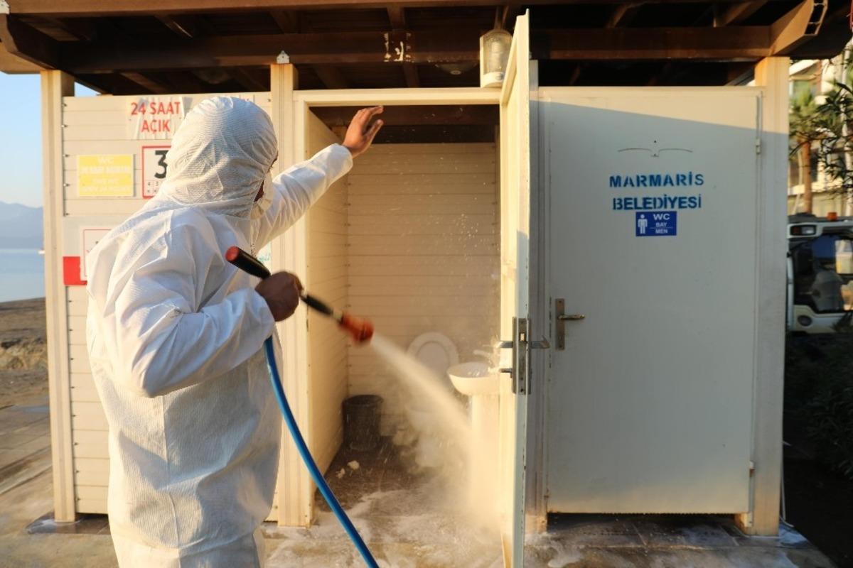 Marmaris&rsquo;te dezenfekte &ccedil;alışmalarına hız verildi