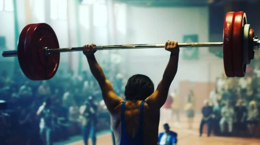 Cep Herkülü: Naim Süleymanoğlu filminin konusu ne? Cep Herkülü: Naim Süleymanoğlu filmi oyuncuları kimler?  Cep Herkülü: Naim Süleymanoğlu filmi nerede çekildi?